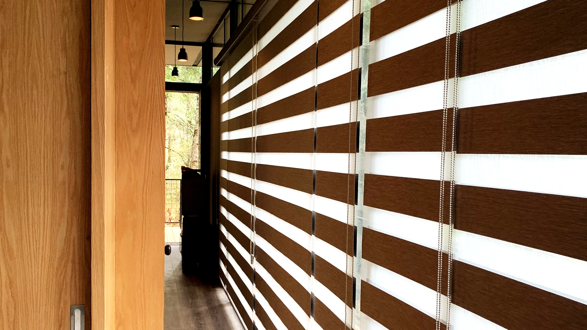 Persianas hechas a la medida instaladas en un espacio residencial en México